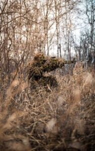 Near the frontline in eastern Ukraine, snipers and skepticism abound